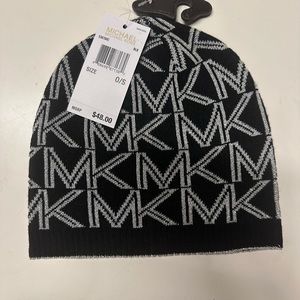 Michael Kors MK Logo Monogram Print Black Silver Knit Hat Beanie Womens NEW